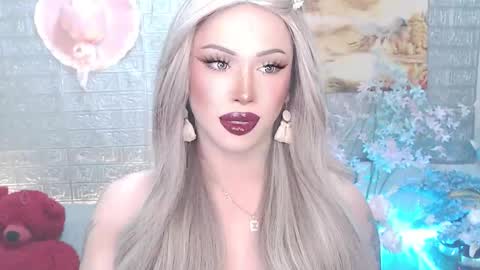 Amanda online show from April 24, 3:42 am