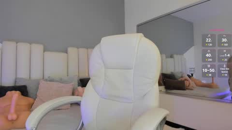 VALENTINA  online show from December 11, 4:28 am