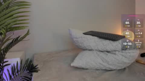 VALENTINA  online show from September 30, 12:04 am