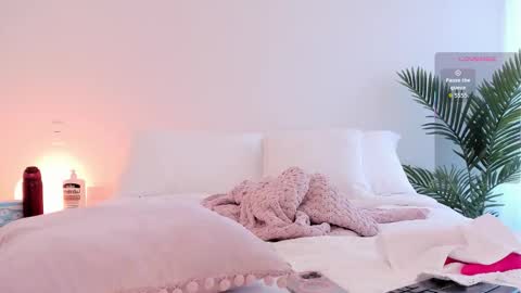 VALENTINA  online show from December 13, 10:37 pm