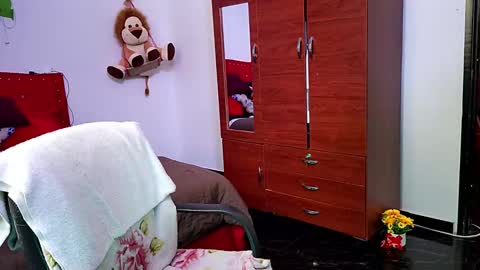 VALE online show from October 1, 6:03 pm