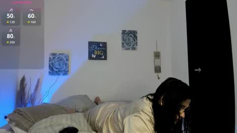 valentina_owens online show from November 25, 7:58 pm