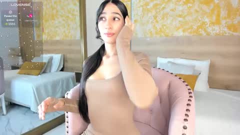 Valentina  online show from December 18, 11:38 am