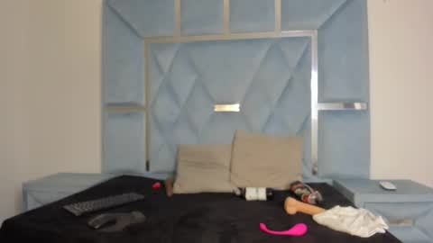 valentinaasm online show from April 30, 5:03 am
