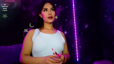 valentinarojass_ online show from April 15, 2:57 pm