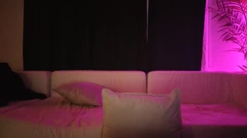 Valentina Rose 3 online show from September 26, 4:27 am