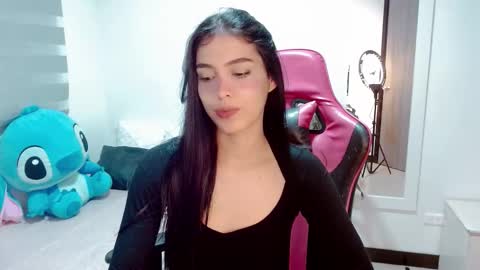 Snapshot of valentinasweet_ chatting on October 8, 12:52 am Valentina online show from October 8, 12:52 am