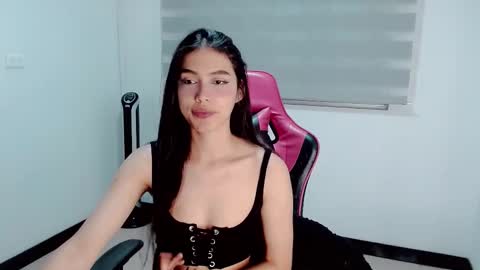 Snapshot of valentinasweet_ chatting on February 12, 5:46 am Valentina online show from February 12, 5:46 am