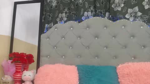 Snapshot of valentinavega18x chatting on January 12, 4:18 am valentina vega online show from January 12, 4:18 am