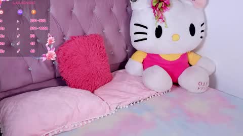 Snapshot of valentine_sweety chatting on February 14, 10:06 pm Valentine online show from February 14, 10:06 pm