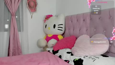 Snapshot of valentine_sweety chatting on May 15, 10:50 pm Valentine online show from May 15, 10:50 pm