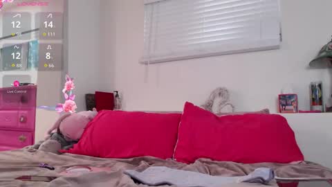Valentine online show from April 28, 5:18 pm