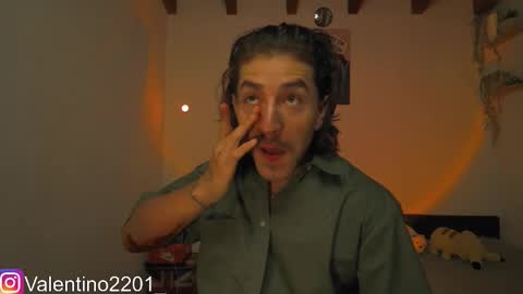 Valentino - 15 OFF valentino2201 online show from March 26, 3:23 am