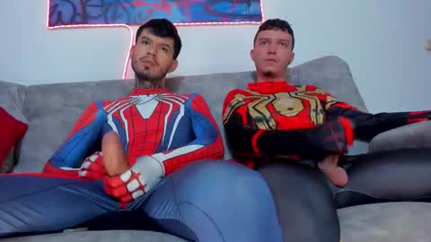 Snapshot of valentino_bel chatting on February 12, 2:12 pm Nick online show from February 12, 2:12 pm