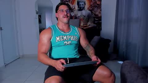    online show from October 23, 8:18 pm