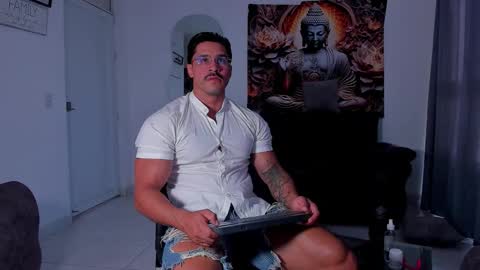    online show from November 8, 1:55 pm