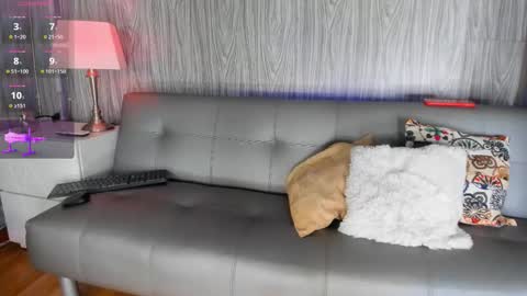  Valentinos  online show from November 19, 8:20 pm