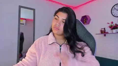 valeri_harpers4 online show from October 3, 2:14 pm