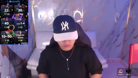 valeri_harpers4 online show from October 23, 4:39 pm