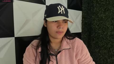 valeri_harpers4 online show from November 30, 12:58 am