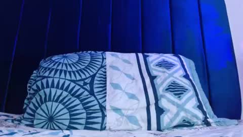 valeri_sotoo online show from July 14, 3:29 pm