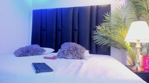 Snapshot of valeri_tafur chatting on February 26, 11:09 am valeri_tafur online show from February 26, 11:09 am