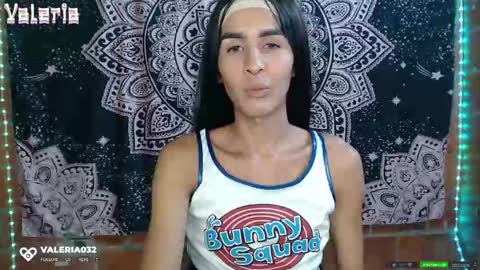 Snapshot of valeria032 chatting on September 25, 2:37 am valeria online show from September 25, 2:37 am