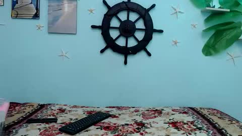 Snapshot of valeria18sexy chatting on November 18, 1:11 am valeria online show from November 18, 1:11 am