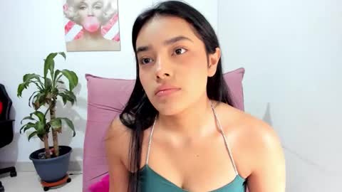 valeria_miller69 online show from October 22, 2:06 pm