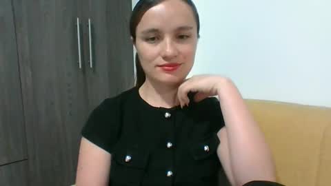 valeriafrannco online show from March 14, 11:43 pm