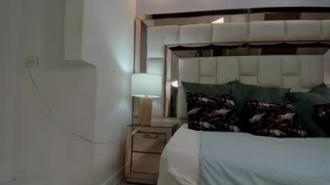 Snapshot of valerialua chatting on January 14, 12:11 pm Valeria online show from January 14, 12:11 pm