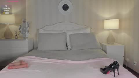 Valeria online show from December 5, 5:38 am