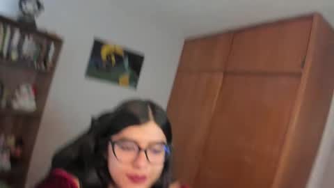 Val  online show from December 15, 1:26 pm