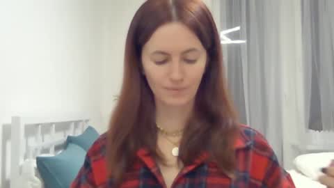 valerie_rose777 online show from January 8, 6:52 pm