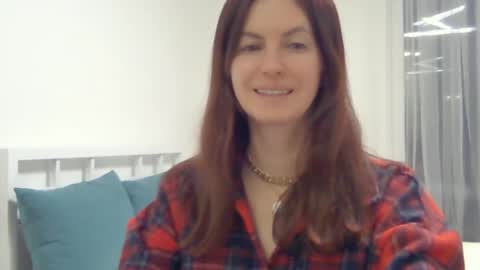 valerie_rose777 online show from February 8, 9:57 pm