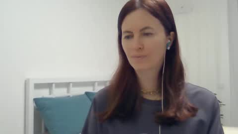 valerie_rose777 online show from February 17, 7:42 pm