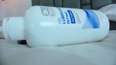 Snapshot of valerie_rouse chatting on February 27, 12:10 am Valerie online show from February 27, 12:10 am