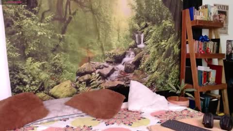 Valerie online show from April 8, 3:06 am