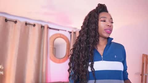 Valerie Style3 online show from November 11, 4:01 am