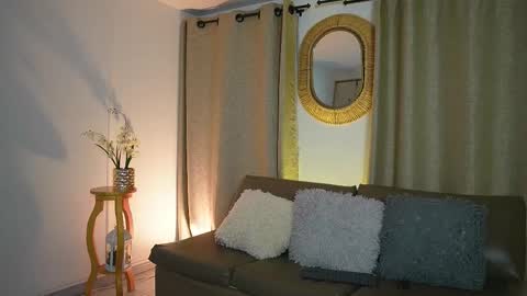 Valerie Style3 online show from February 2, 3:49 am