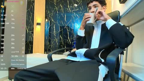 VALERIO  online show from April 5, 2:53 am