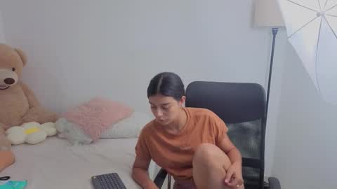 Juli C online show from October 23, 12:54 am