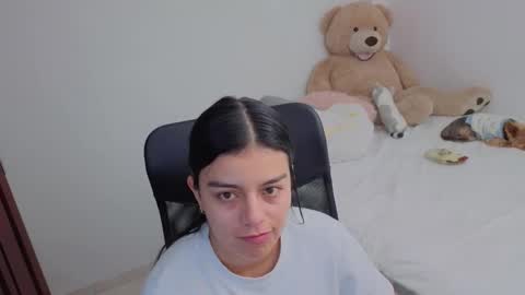 Juli C online show from February 28, 1:17 am