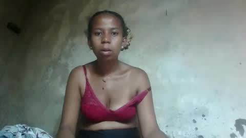 Snapshot of valerinezah chatting on February 9, 1:26 pm valerinezah online show from February 9, 1:26 pm