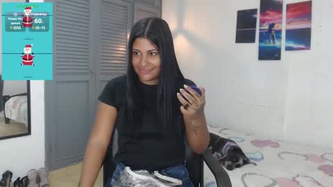 Snapshot of valery_021 chatting on December 15, 6:04 pm Valery online show from December 15, 6:04 pm