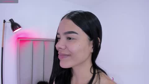 Cris  online show from October 25, 4:24 pm