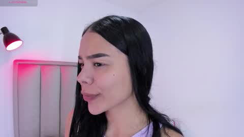 Cris  online show from November 5, 2:55 am