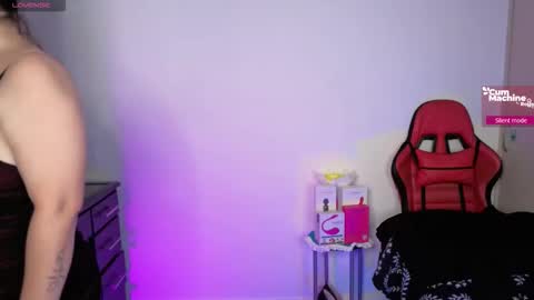 Snapshot of valery_adams1 chatting on March 25, 2:39 am Valery adams1 online show from March 25, 2:39 am