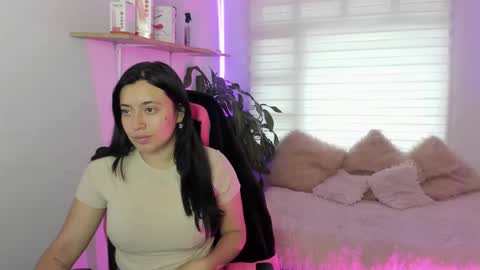 valery_bonnet1 online show from October 3, 1:19 pm