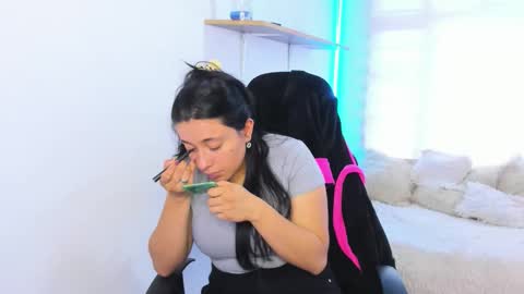 valery_bonnet1 online show from November 19, 7:03 pm